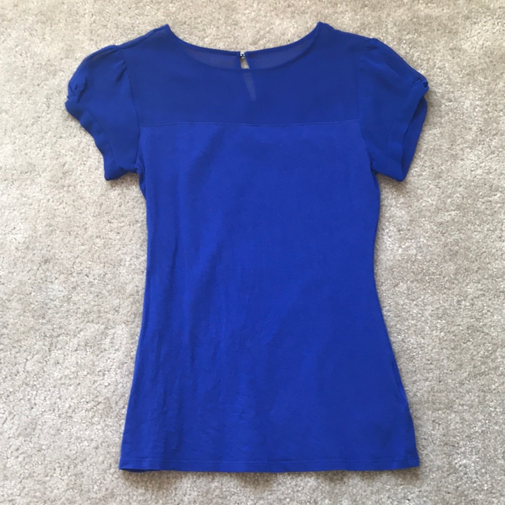 Express blue tee in size XS